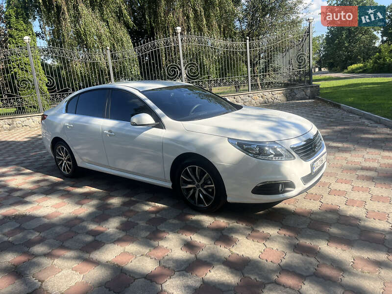 Седан Renault Latitude 2018 в Житомире