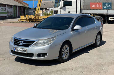 Седан Renault Latitude 2010 в Житомирі