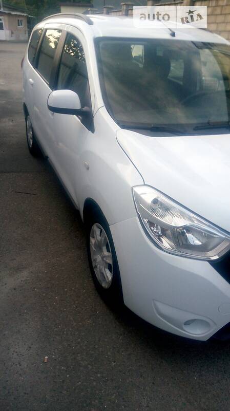 Минивэн Renault Lodgy 2016 в Львове