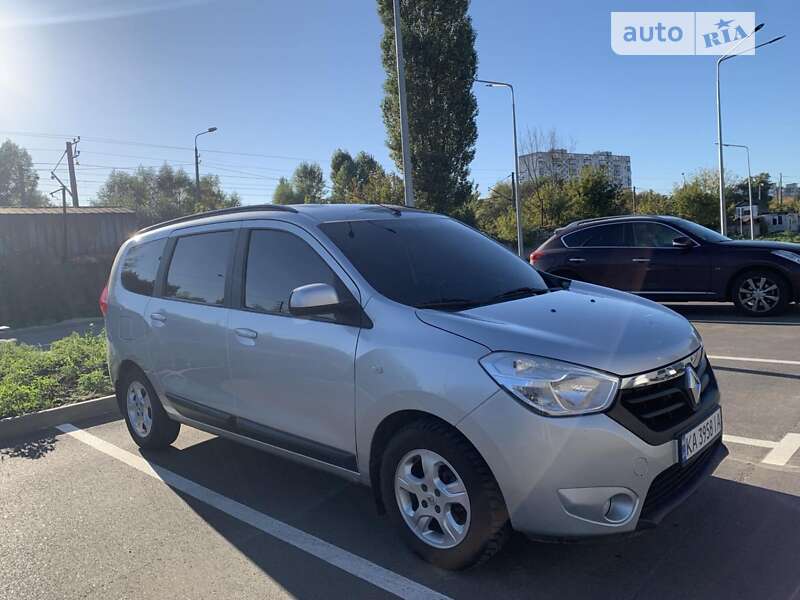 Минивэн Renault Lodgy 2014 в Киеве