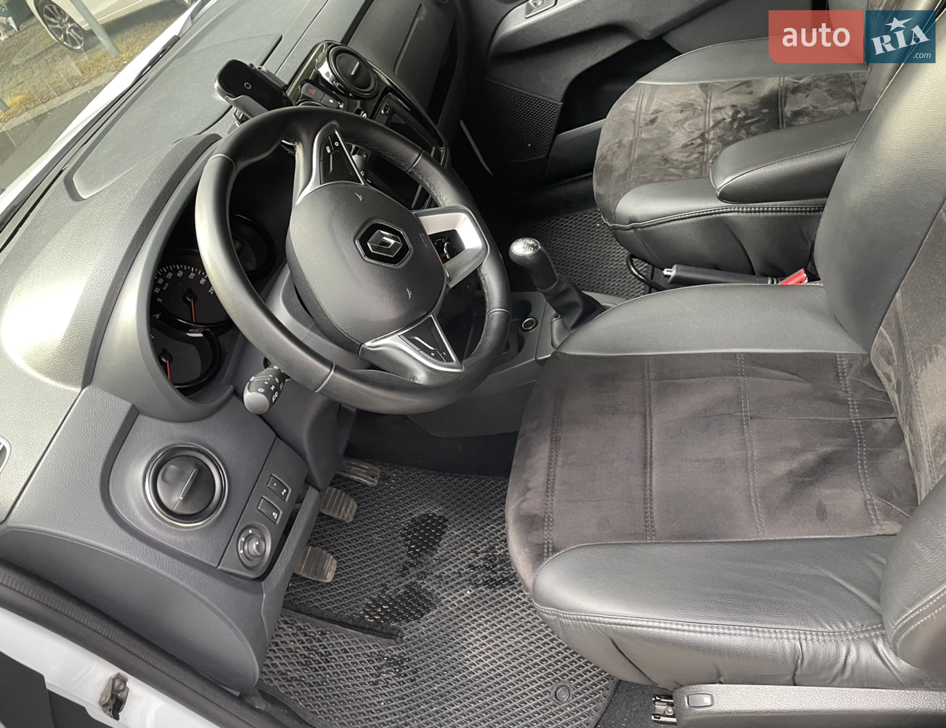 2021 Renault Lodgy - мініатюра 7