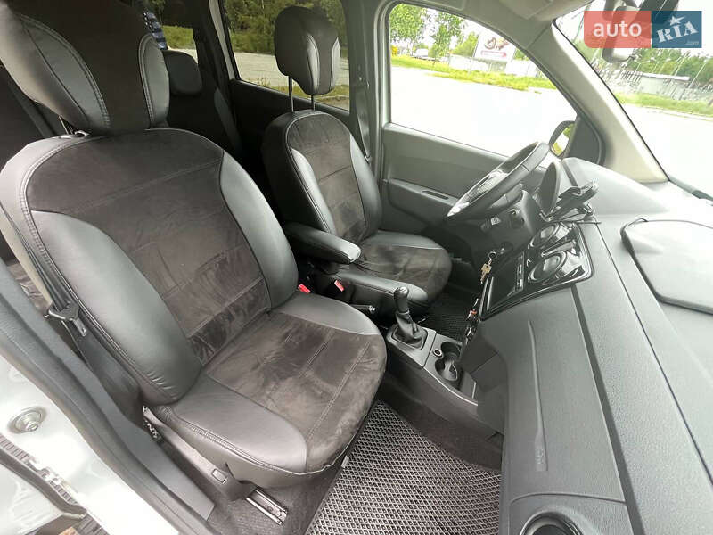 Минивэн Renault Lodgy 2021 в Львове