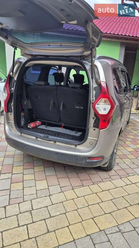 Минивэн Renault Lodgy 2015 в Ужгороде фото 15 Минивэн Renault Lodgy 2015 в Ужгороде