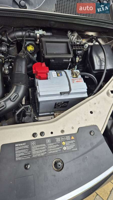 Минивэн Renault Lodgy 2015 в Ужгороде фото 20 Минивэн Renault Lodgy 2015 в Ужгороде