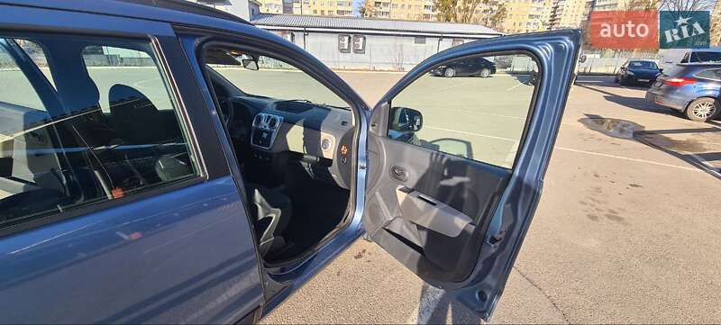 Мінівен Renault Lodgy 2014 в Львові фото 13 Мінівен Renault Lodgy 2014 в Львові