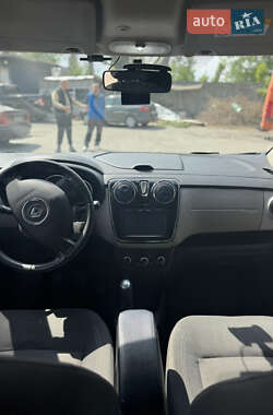 Мінівен Renault Lodgy 2015 в 