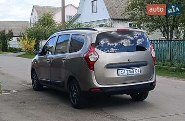 Минивэн Renault Lodgy 2015 в 