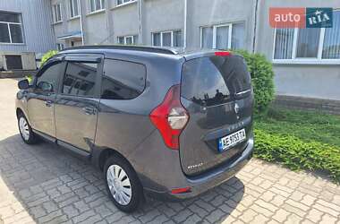 Мінівен Renault Lodgy 2015 в Дніпрі
