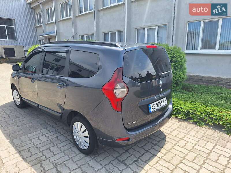 Мінівен Renault Lodgy 2015 в Дніпрі