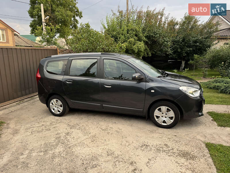 Минивэн Renault Lodgy 2017 в Киеве
