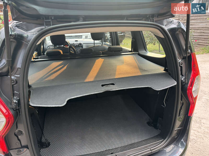 Минивэн Renault Lodgy 2017 в Киеве