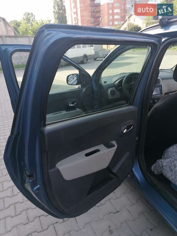 Минивэн Renault Lodgy 2013 в Хмельницком