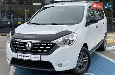 Минивэн Renault Lodgy 2019 в 