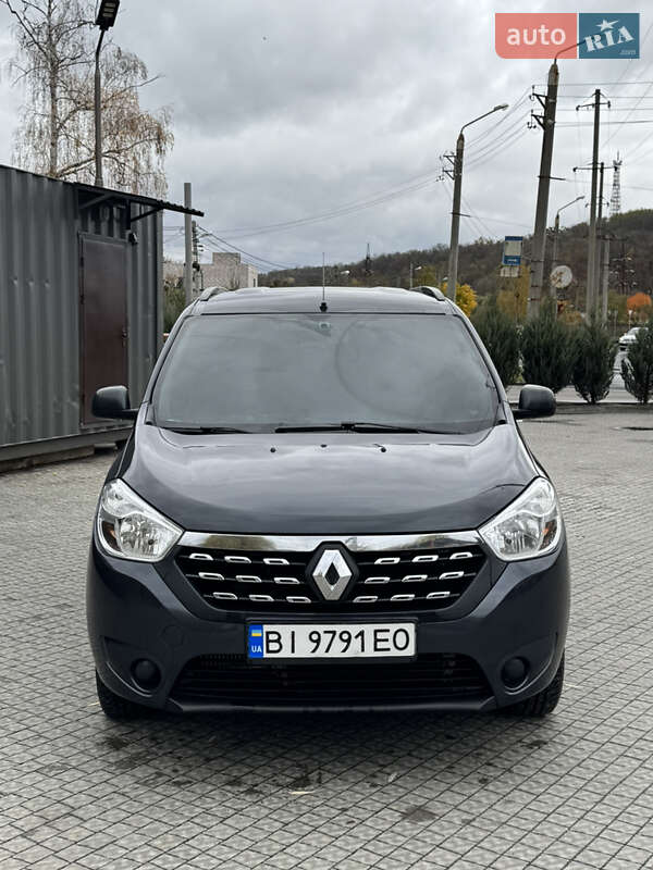 Минивэн Renault Lodgy 2018 в Полтаве