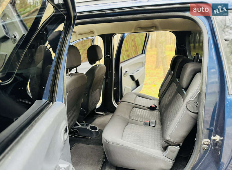 Минивэн Renault Lodgy 2018 в Ромнах фото 12 Минивэн Renault Lodgy 2018 в Ромнах