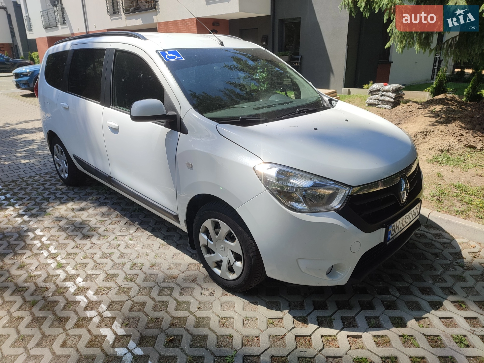 2015 Renault Lodgy - фото 1