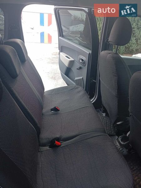 Минивэн Renault Lodgy 2014 в Згуровке