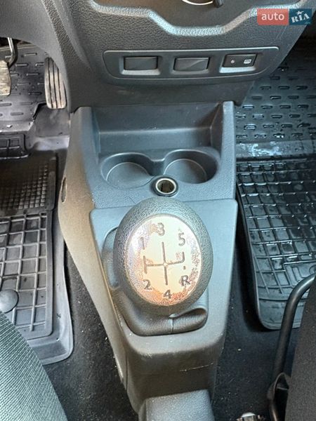 Минивэн Renault Lodgy 2015 в Киеве