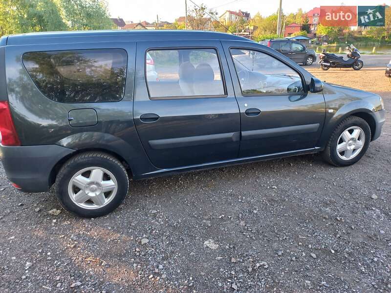 Универсал Renault Logan MCV 2011 в Вишневом