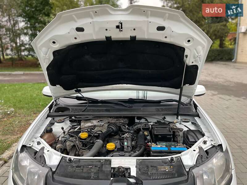 Універсал Renault Logan MCV 2015 в Вінниці фото 38 Універсал Renault Logan MCV 2015 в Вінниці