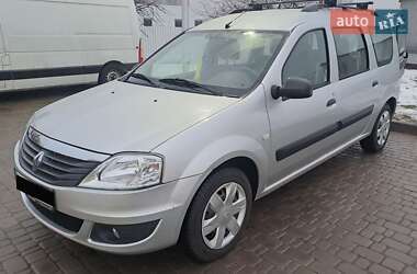 Универсал Renault Logan MCV 2012 в Киеве