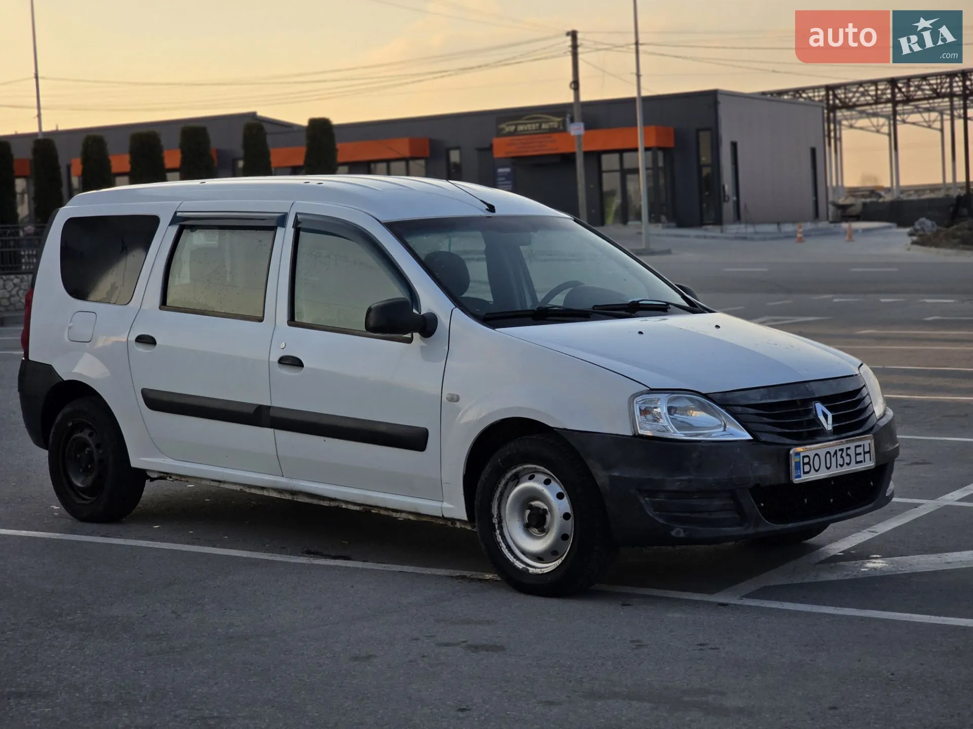2010 Renault Logan - мініатюра 5