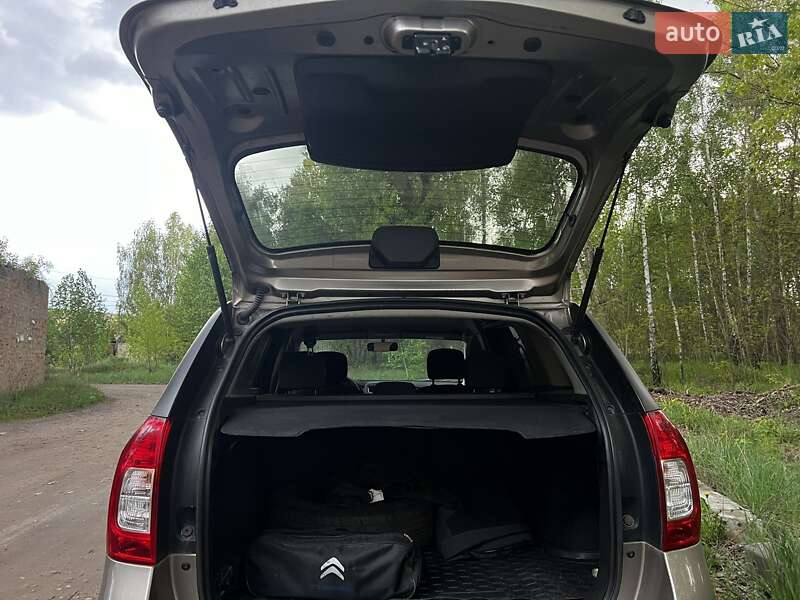 Універсал Renault Logan MCV 2014 в Чернігові