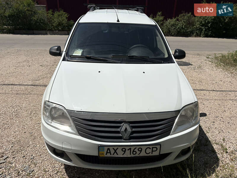 Renault Logan MCV 2012
