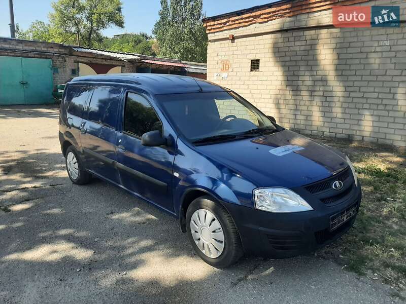 Renault Logan MCV 2016