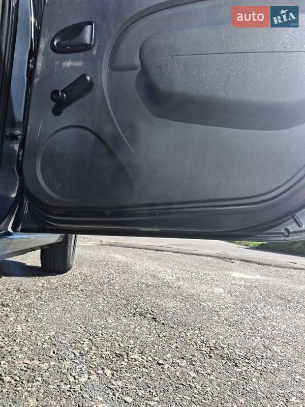 Универсал Renault Logan MCV 2012 в Броварах