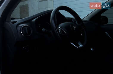 Универсал Renault Logan MCV 2019 в 