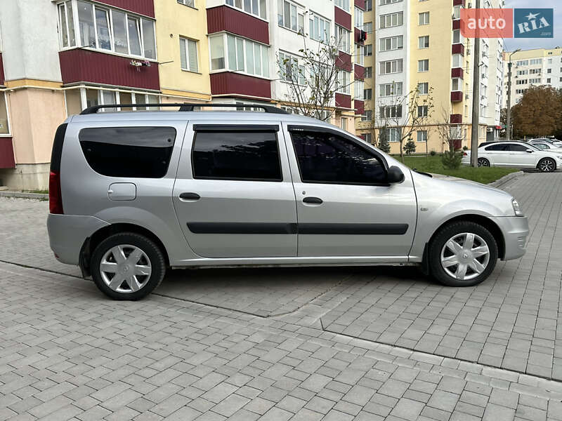 Універсал Renault Logan MCV 2010 в Кам'янець-Подільському