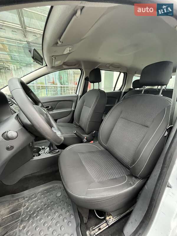 Универсал Renault Logan MCV 2019 в Киеве фото 17 Универсал Renault Logan MCV 2019 в Киеве