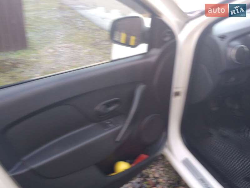 Універсал Renault Logan MCV 2015 в Миколаєві фото 6 Універсал Renault Logan MCV 2015 в Миколаєві