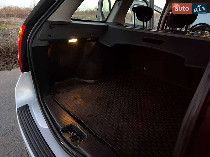 Універсал Renault Logan MCV 2019 в Жовтих Водах фото 19 Універсал Renault Logan MCV 2019 в Жовтих Водах