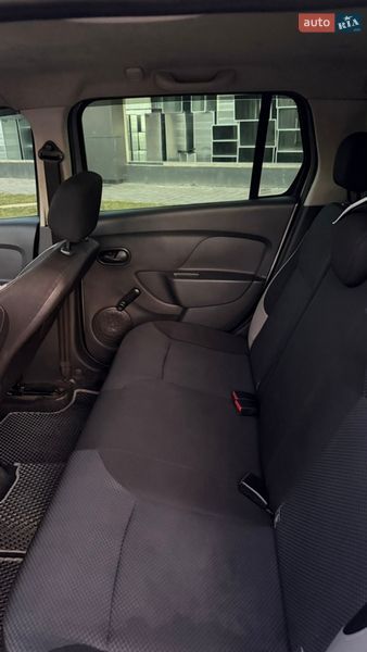 Універсал Renault Logan MCV 2016 в Мукачевому