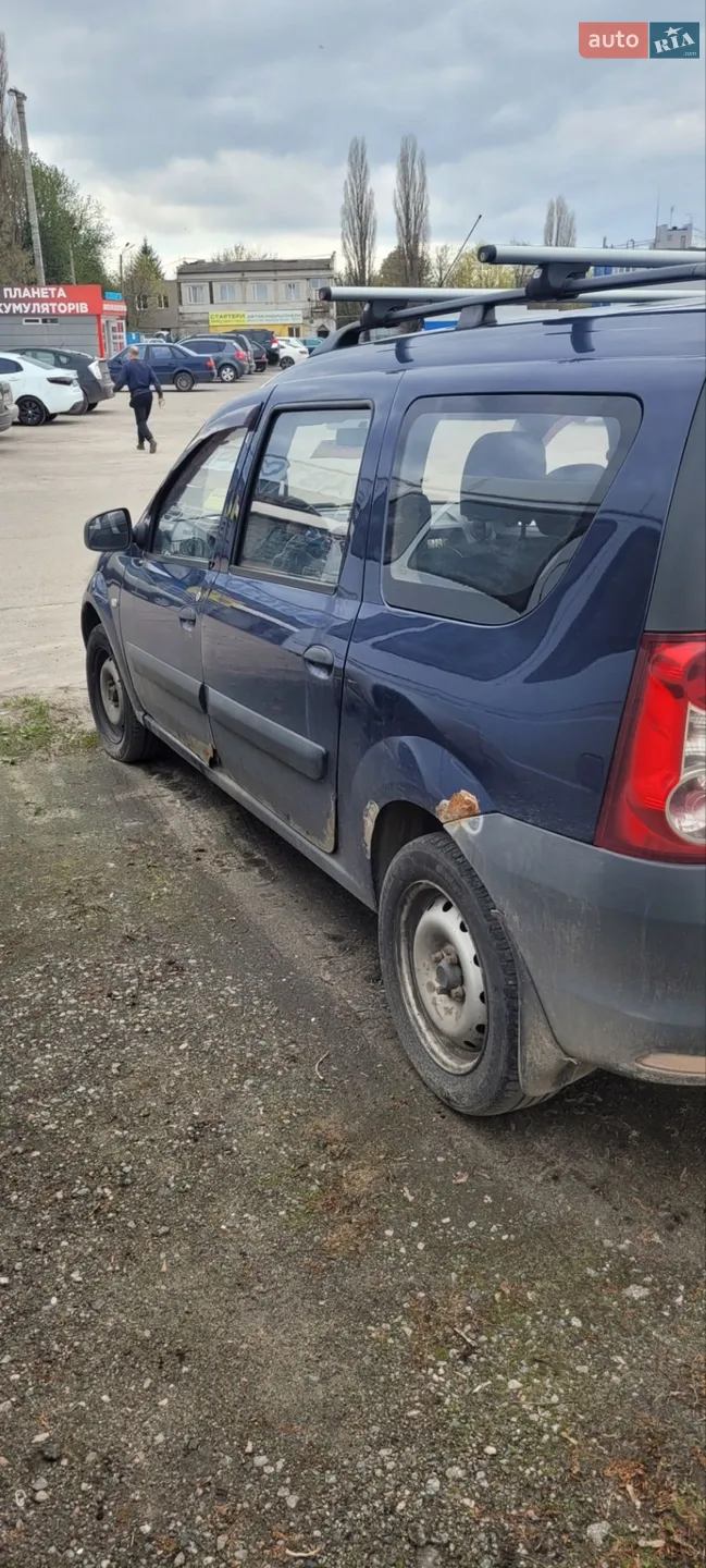 2010 Renault Logan - мініатюра 9