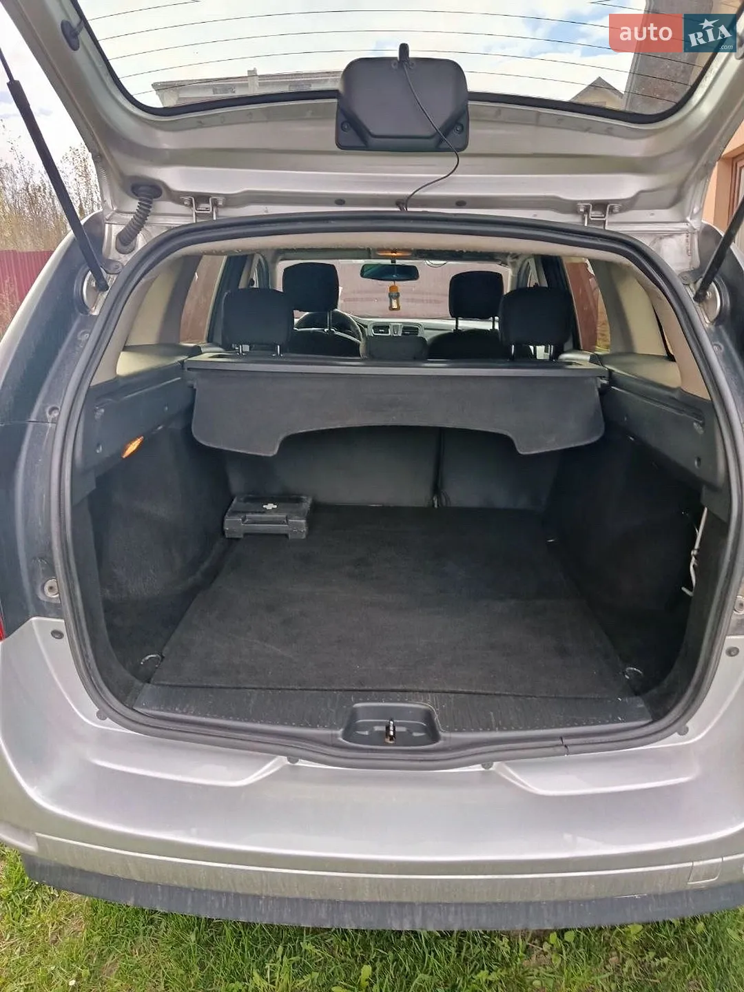 2013 Renault Logan - мініатюра 4
