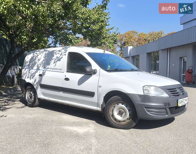 Вантажний фургон Renault Logan Van 2012 в Києві