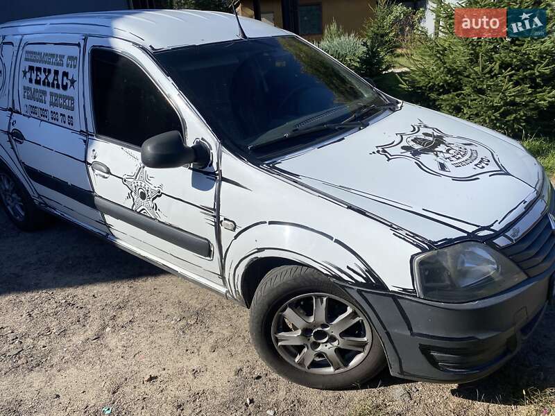 Renault Logan Van 2010