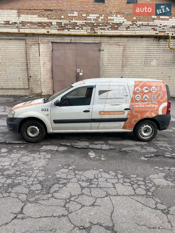 Грузовой фургон Renault Logan Van 2012 в Виннице