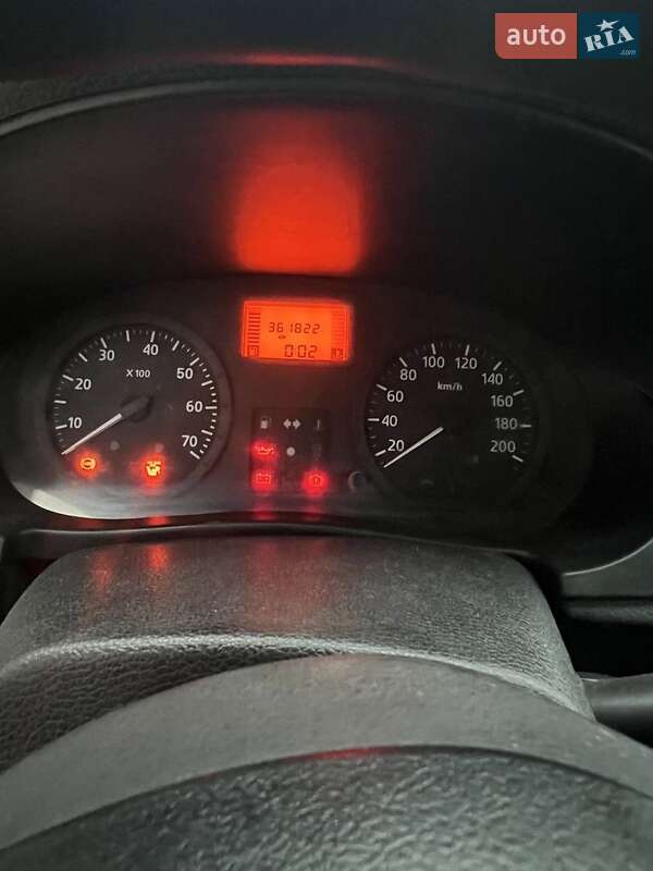 Грузопассажирский фургон Renault Logan Van 2011 в Одессе