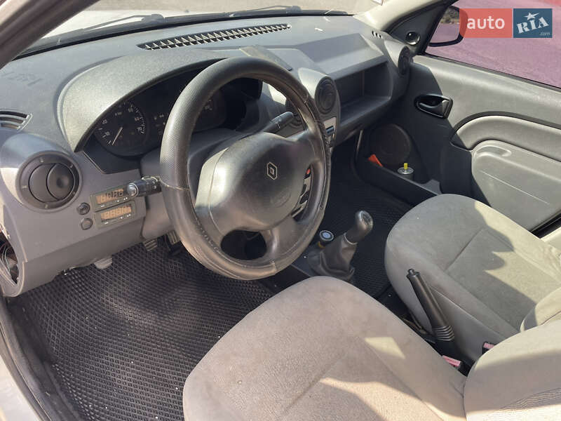 Грузовик Renault Logan Van 2010 в Кирнасовке фото 18 Грузовик Renault Logan Van 2010 в Кирнасовке