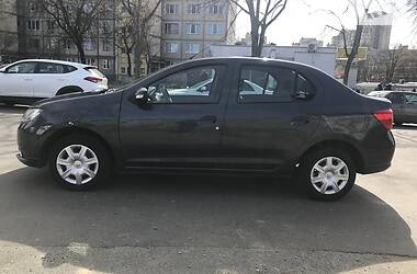 Седан Renault Logan 2016 в Киеве