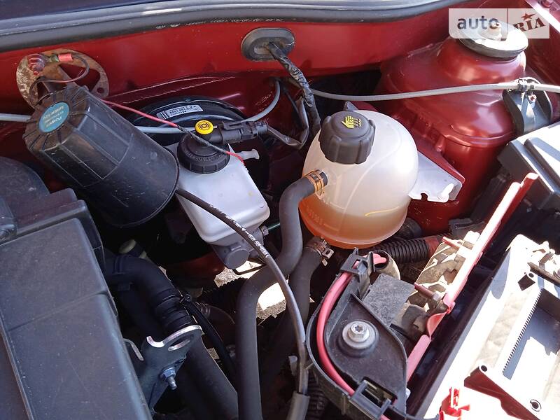 Седан Renault Logan 2012 в Запорожье фото 13 Седан Renault Logan 2012 в Запорожье