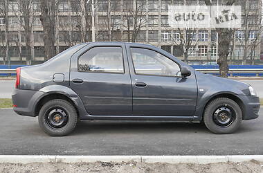 Седан Renault Logan 2009 в Киеве