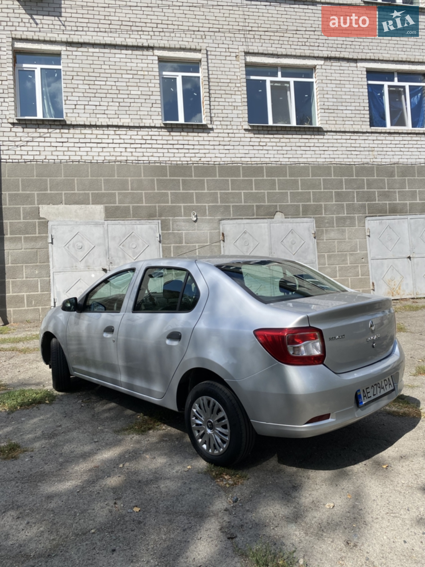2016 Renault Logan - мініатюра 14