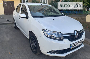 Седан Renault Logan 2013 в Киеве