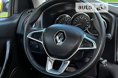 Седан Renault Logan 2019 в 