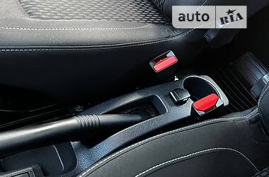 Седан Renault Logan 2019 в 